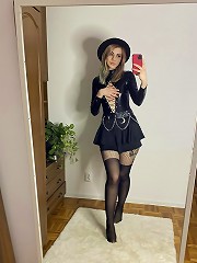 Welcome to UpskirtGlamour.com